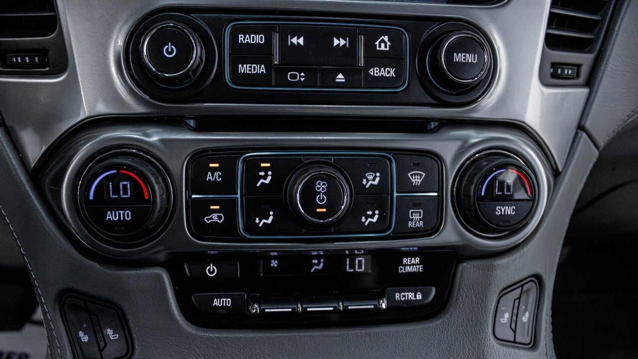 2019 Chevrolet Tahoe LT   - Photo 29 - Reno, NV 89511