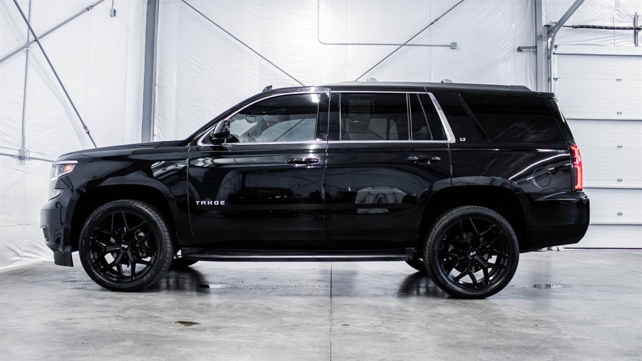 2019 Chevrolet Tahoe LT   - Photo 3 - Reno, NV 89511