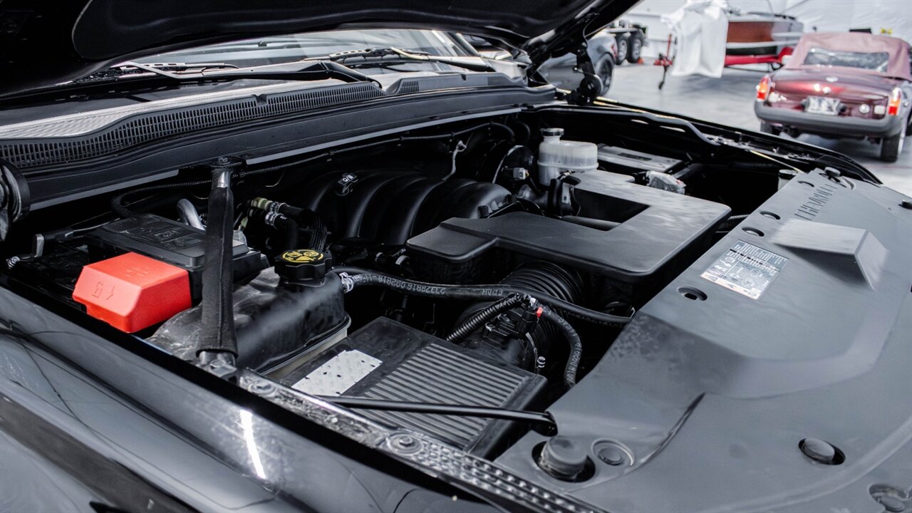 2019 Chevrolet Tahoe LT   - Photo 42 - Reno, NV 89511