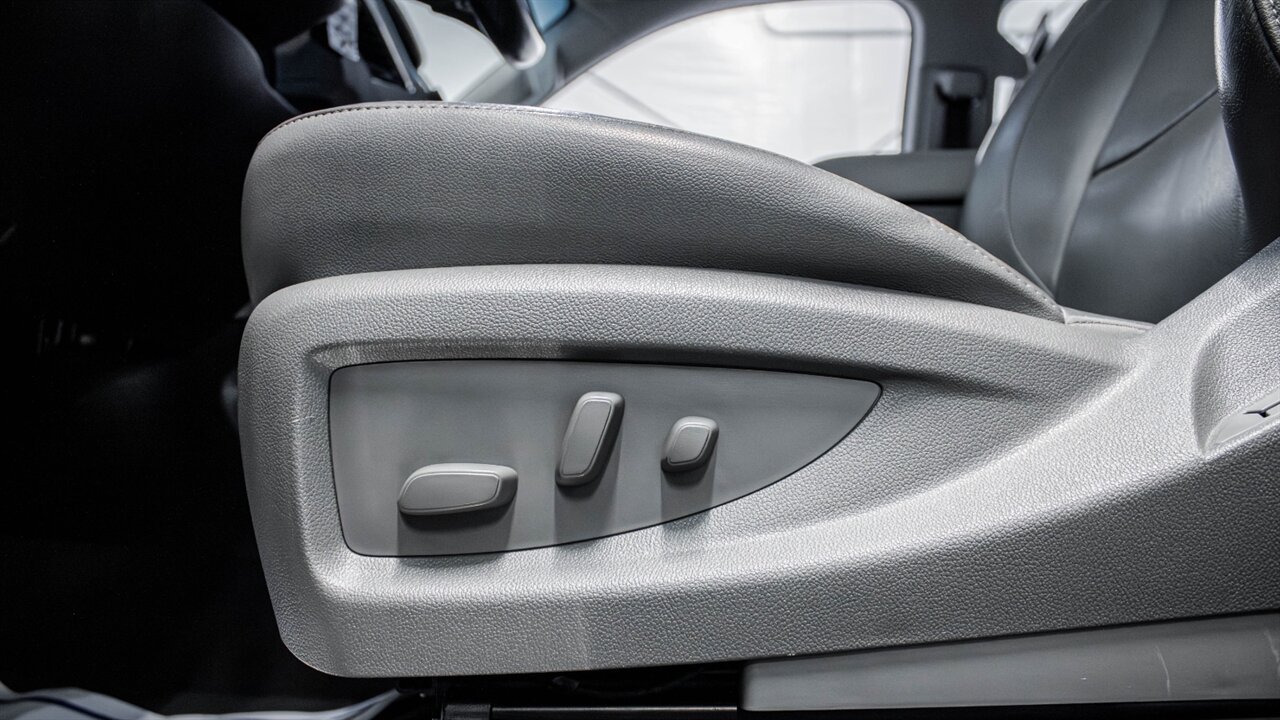 2019 Chevrolet Tahoe LT   - Photo 22 - Reno, NV 89511