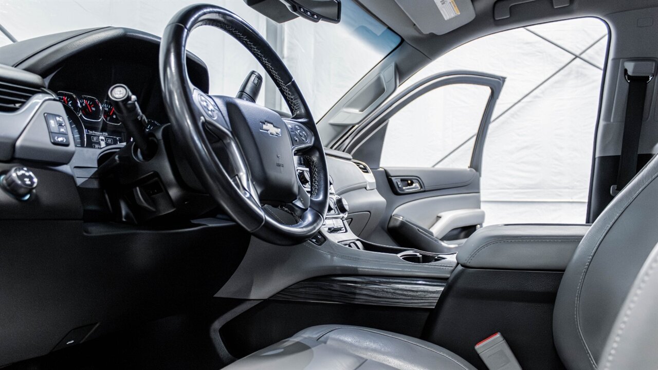 2019 Chevrolet Tahoe LT   - Photo 18 - Reno, NV 89511