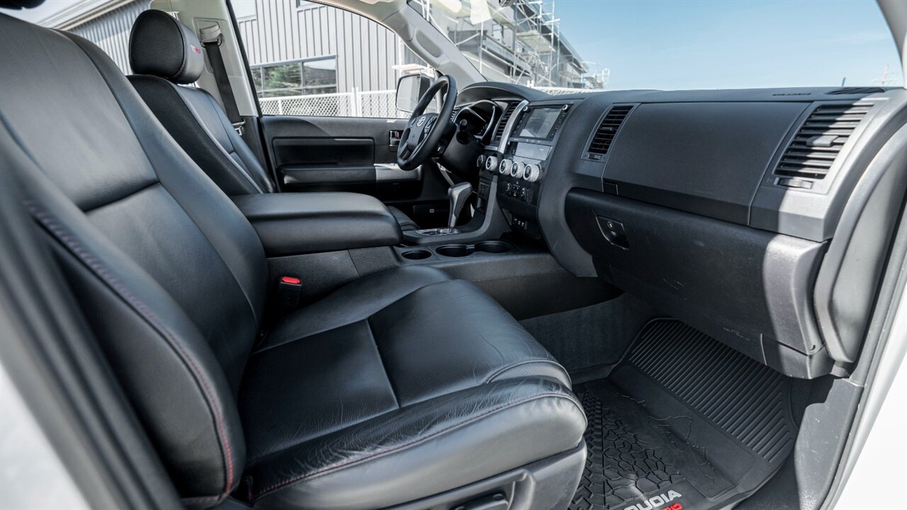 2021 Toyota Sequoia TRD Pro - Photo 21 - Reno, NV 89511