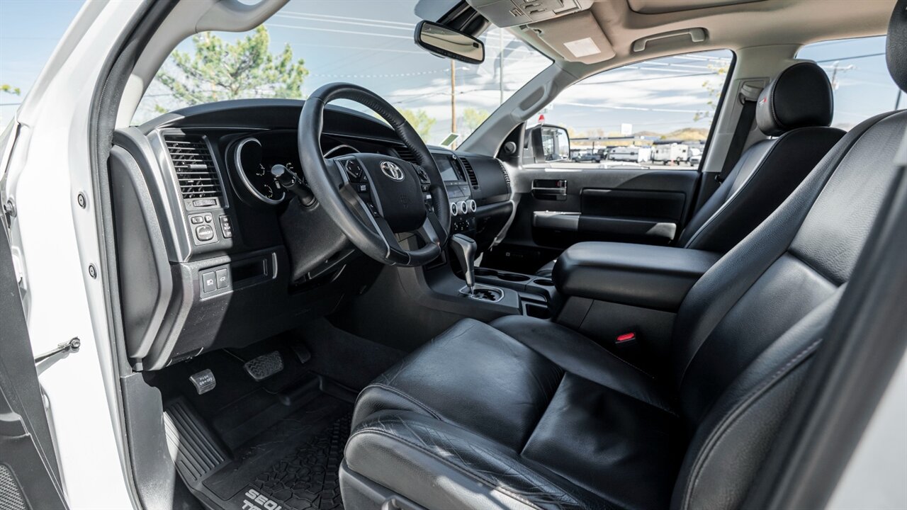 2021 Toyota Sequoia TRD Pro - Photo 18 - Reno, NV 89511