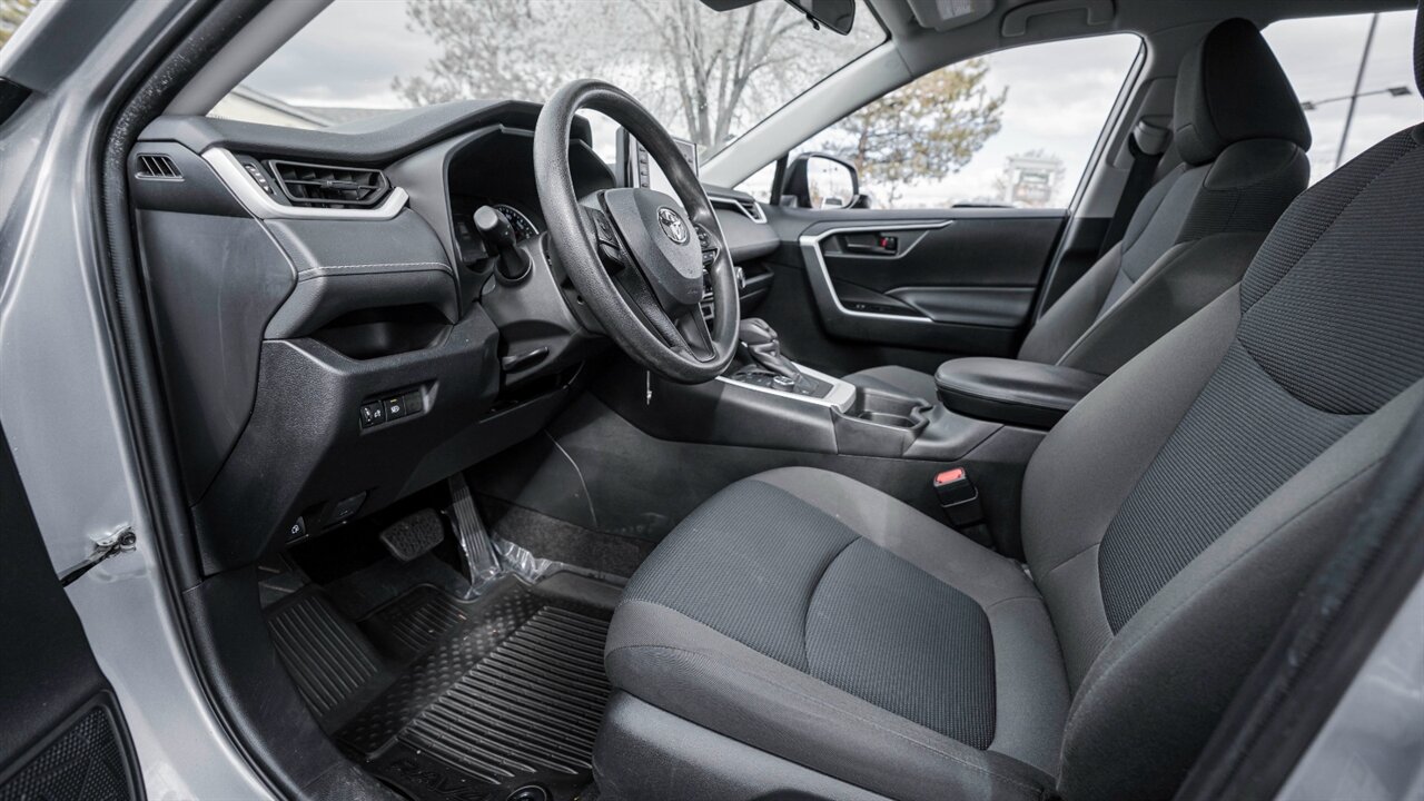 2021 Toyota RAV4 LE - Photo 11 - Reno, NV 89511