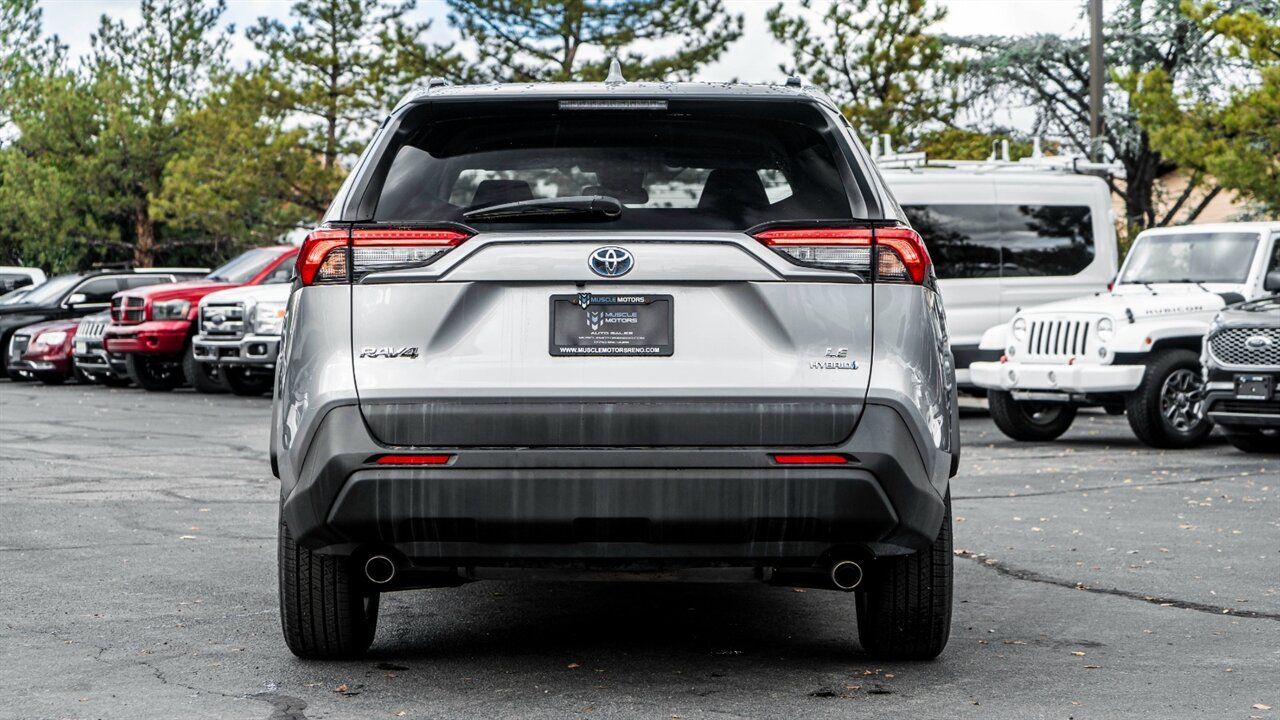 2021 Toyota RAV4 LE - Photo 6 - Reno, NV 89511