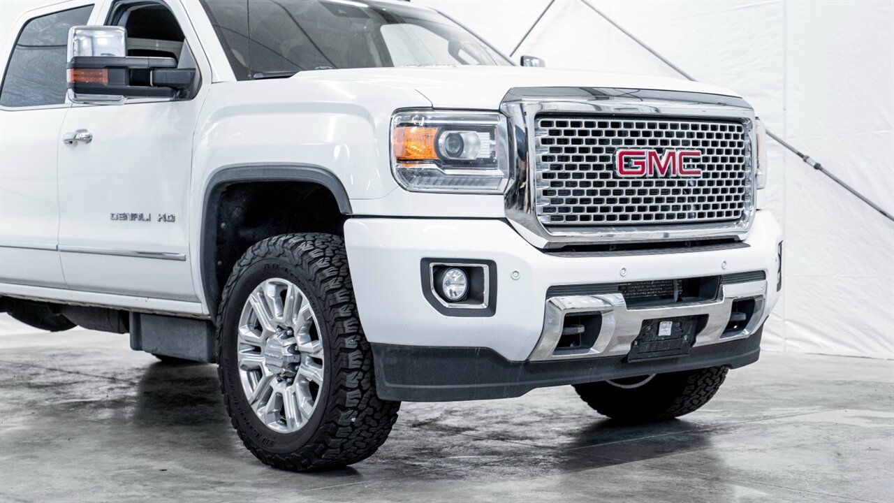 2016 GMC Sierra 2500 Denali   - Photo 7 - Reno, NV 89511