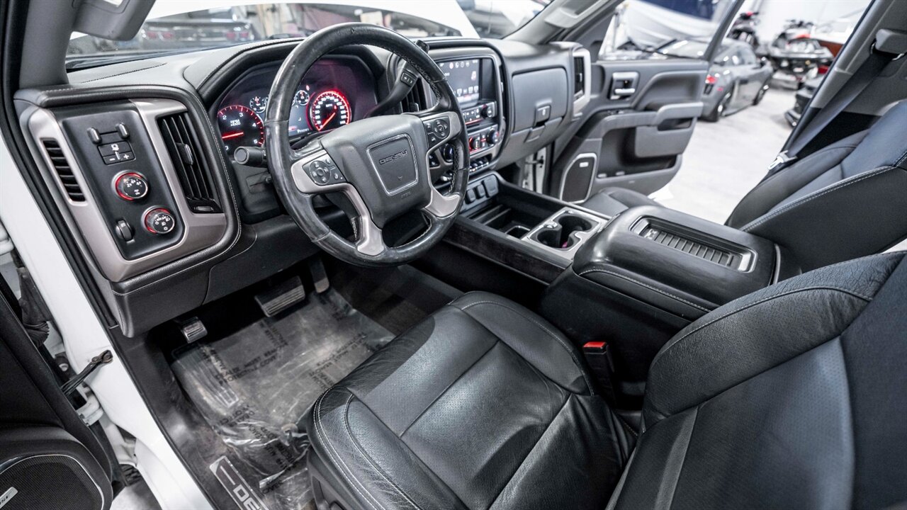 2016 GMC Sierra 2500 Denali   - Photo 15 - Reno, NV 89511