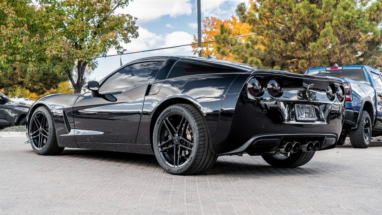 2005 Chevrolet Corvette   - Photo 2 - Reno, NV 89511