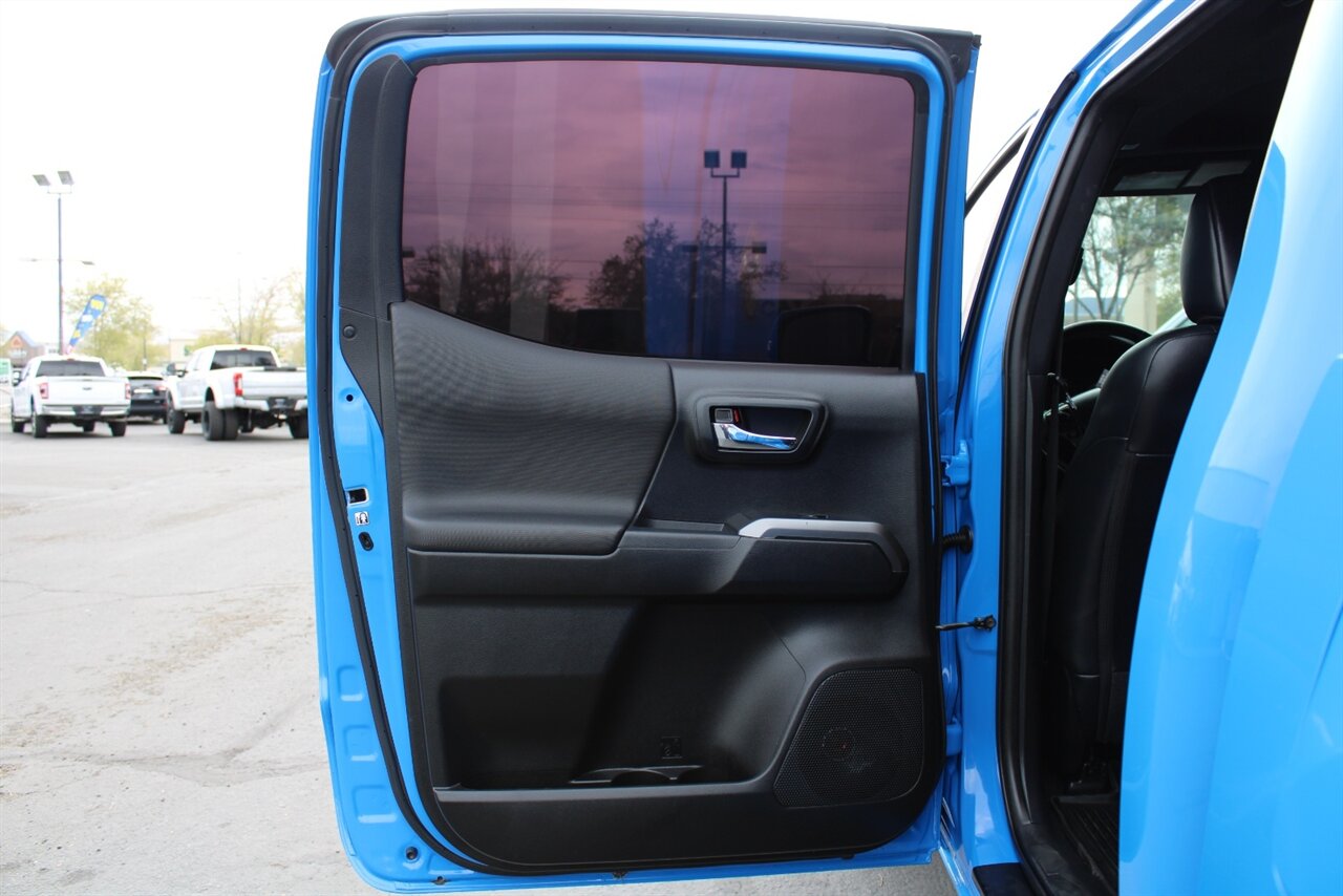 2019 Toyota Tacoma TRD Pro V6 - Photo 20 - Reno, NV 89511