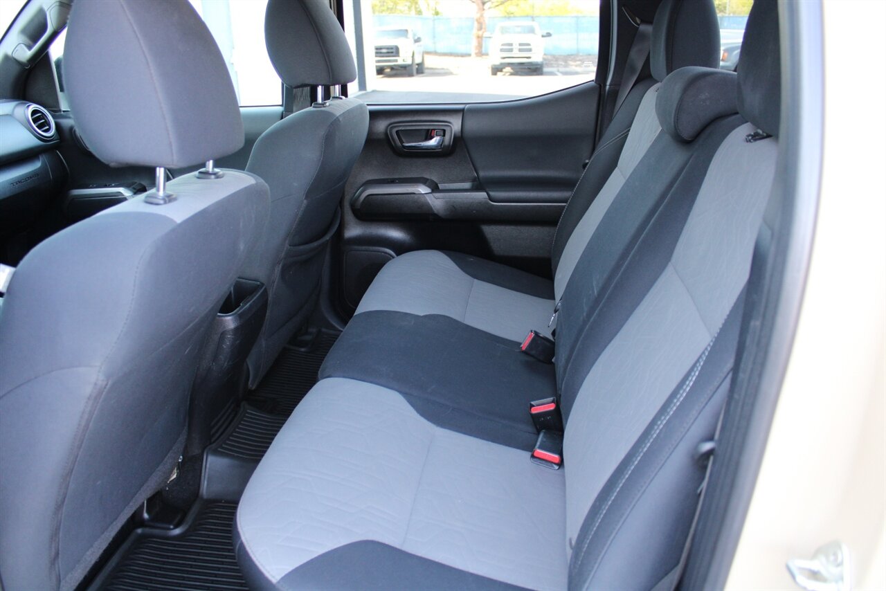 2020 Toyota Tacoma TRD Sport V6 - Photo 24 - Reno, NV 89502