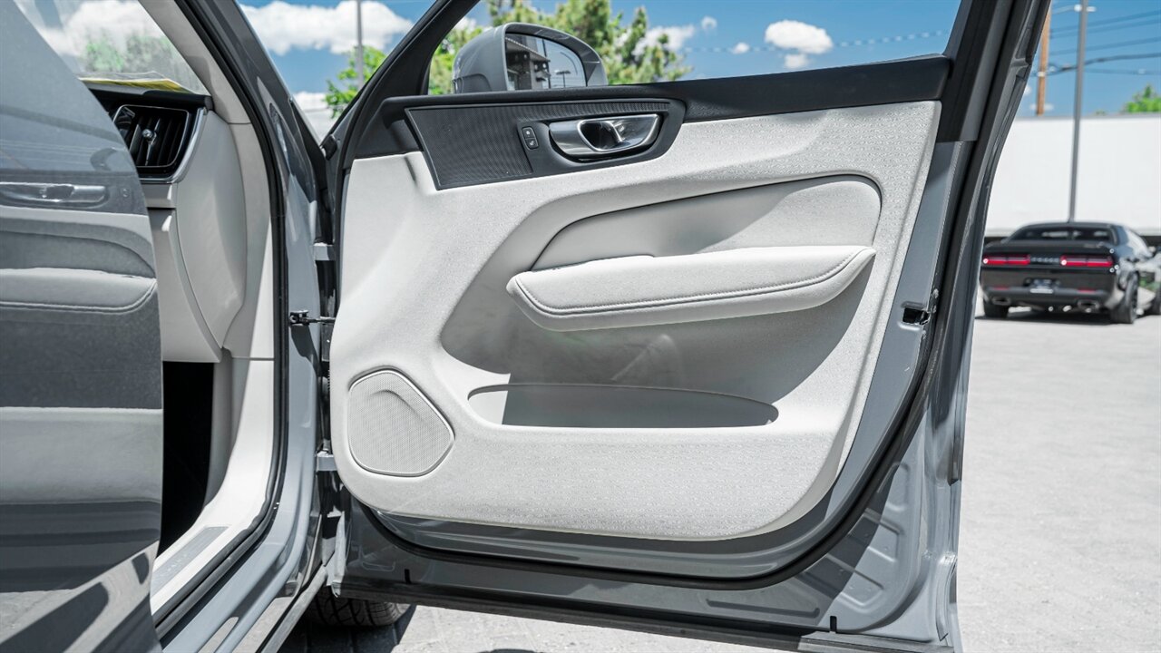 2023 Volvo XC60 B5 Core - Photo 38 - Reno, NV 89511