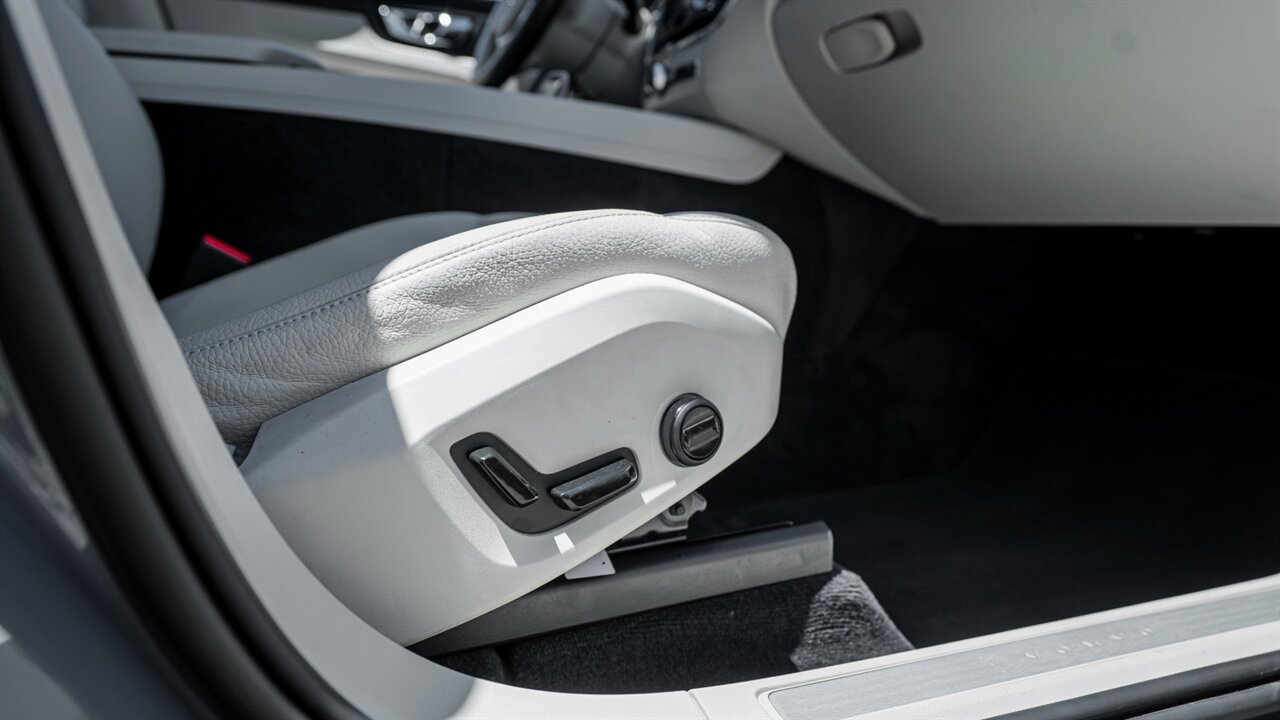 2023 Volvo XC60 B5 Core - Photo 40 - Reno, NV 89511