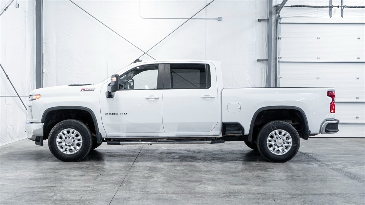 2023 Chevrolet Silverado 2500 LT   - Photo 3 - Reno, NV 89511