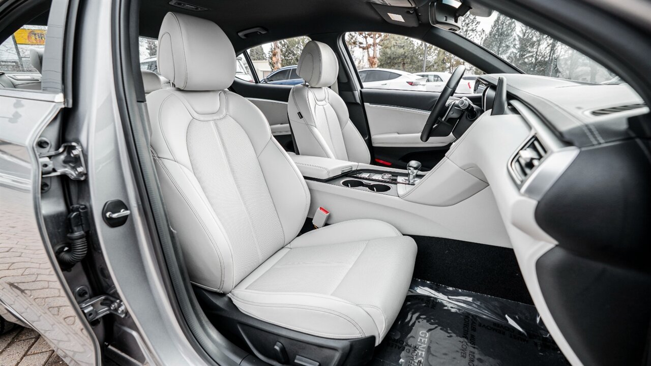 2025 Genesis G70 2.5T   - Photo 16 - Reno, NV 89511