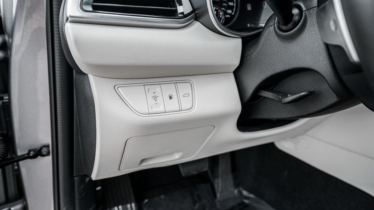 2025 Genesis G70 2.5T   - Photo 20 - Reno, NV 89511