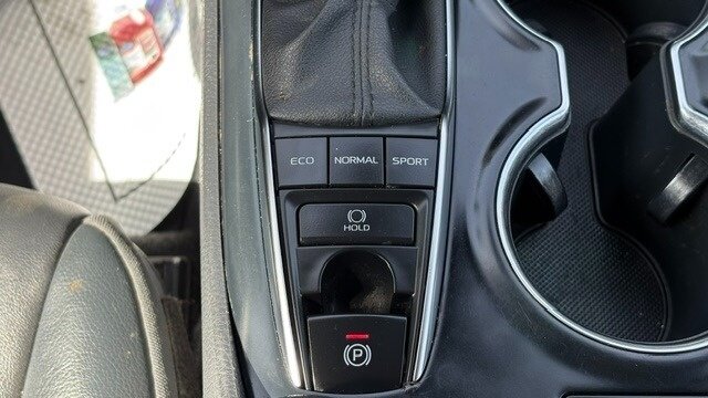 2020 Toyota Camry XSE   - Photo 18 - Reno, NV 89511