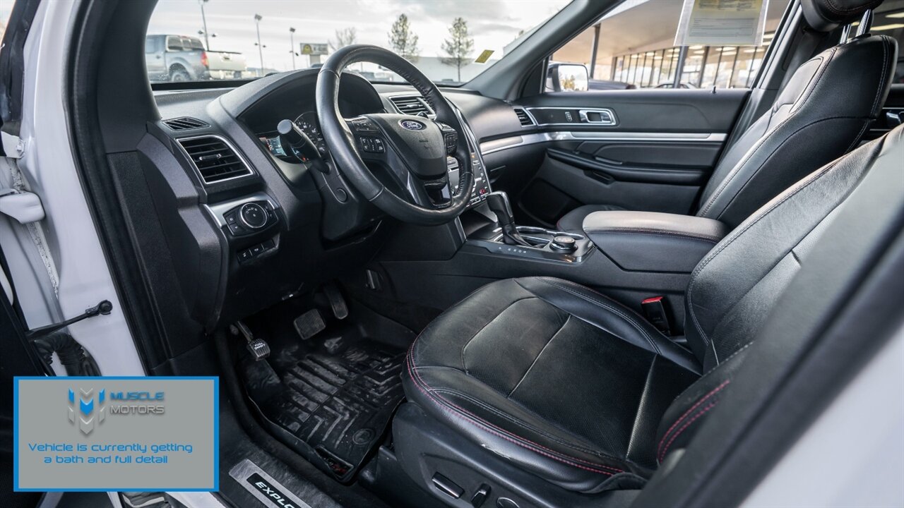2018 Ford Explorer Sport   - Photo 9 - Reno, NV 89511
