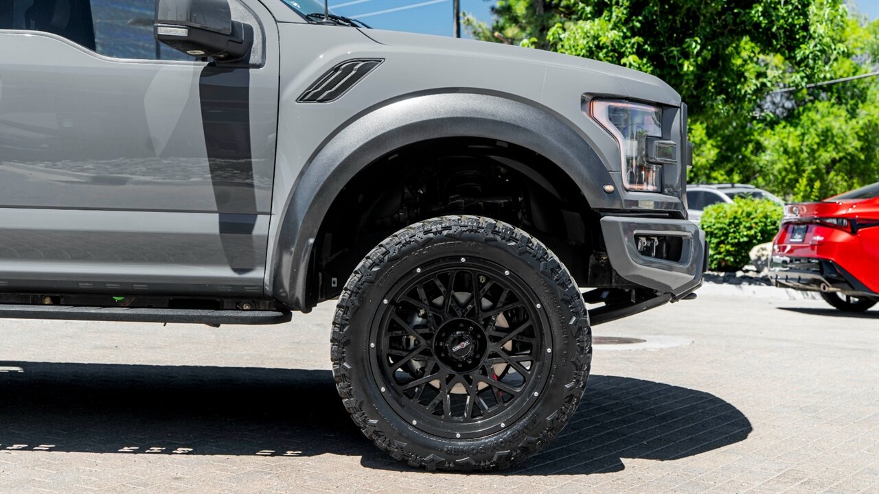 2018 Ford F-150 Raptor - Photo 11 - Reno, NV 89511