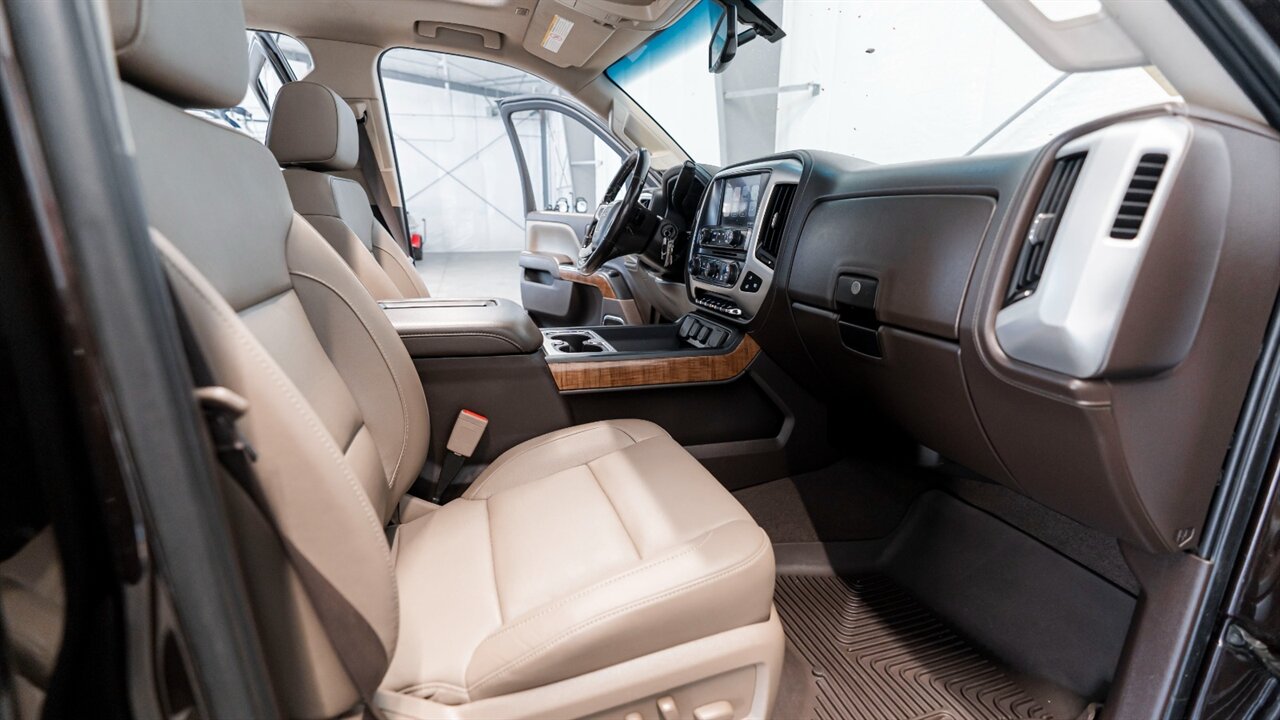 2019 GMC Sierra 3500 SLT   - Photo 12 - Reno, NV 89511