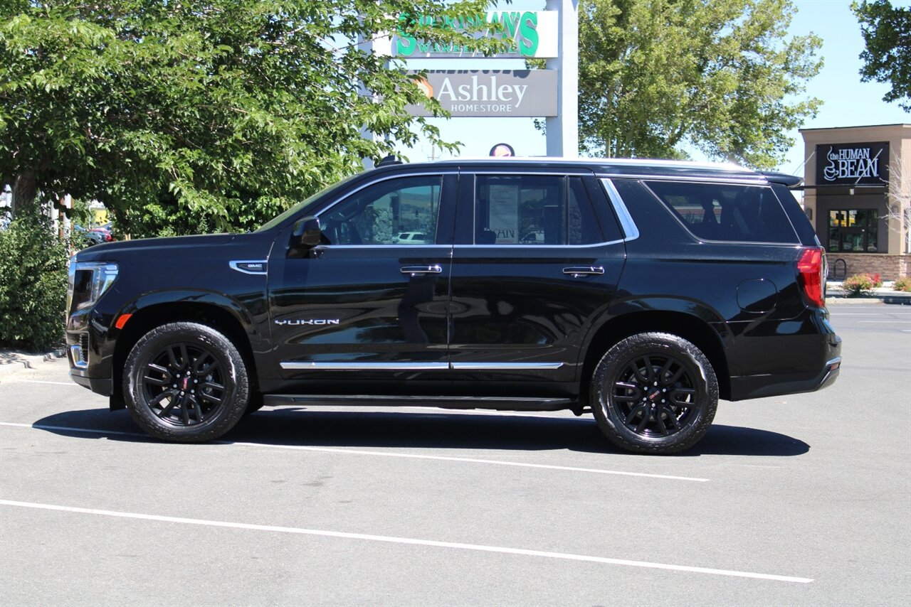 2021 GMC Yukon SLT - Photo 13 - Reno, NV 89511