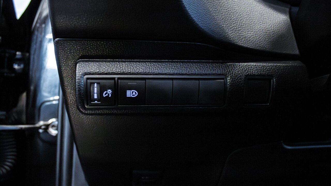 2022 Toyota Corolla SE - Photo 19 - Reno, NV 89511