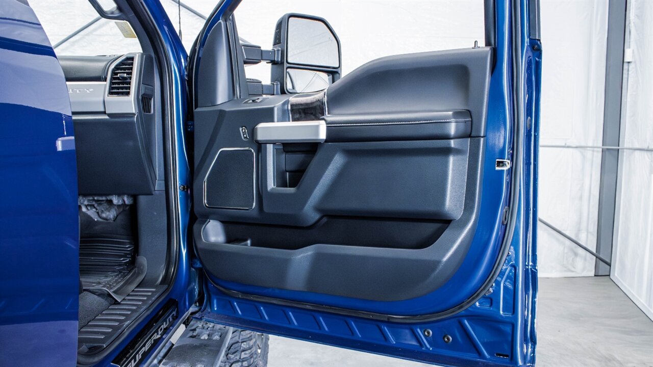 2022 Ford F-250 Super Duty Lariat TREMOR   - Photo 18 - Reno, NV 89511