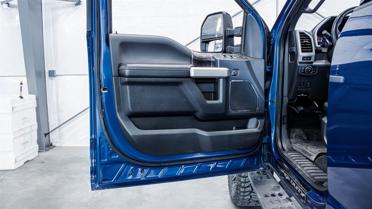 2022 Ford F-250 Super Duty Lariat TREMOR   - Photo 17 - Reno, NV 89511