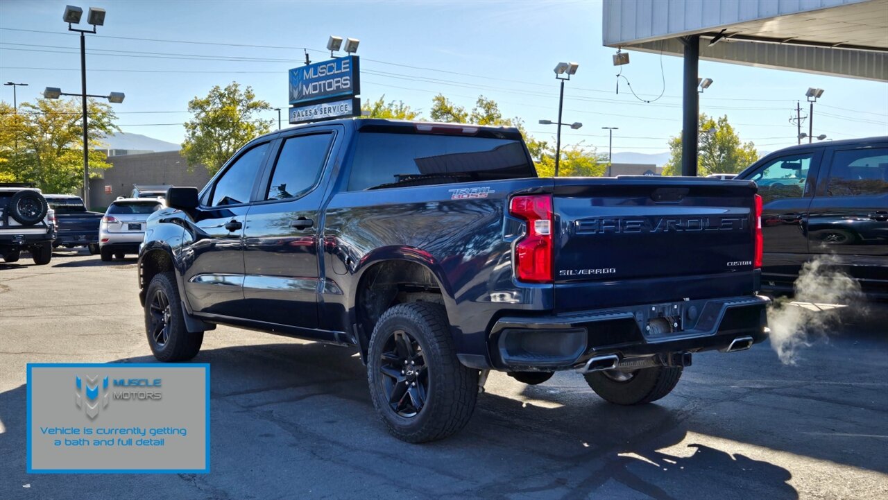 2020 Chevrolet Silverado 1500 Custom Trail Boss   - Photo 2 - Reno, NV 89511