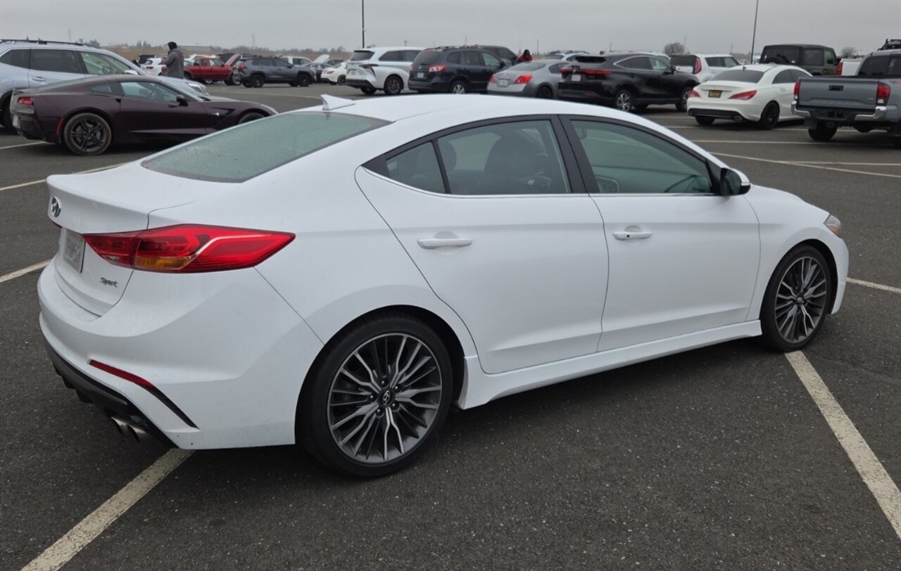 2018 Hyundai ELANTRA Sport - Photo 2 - Reno, NV 89511