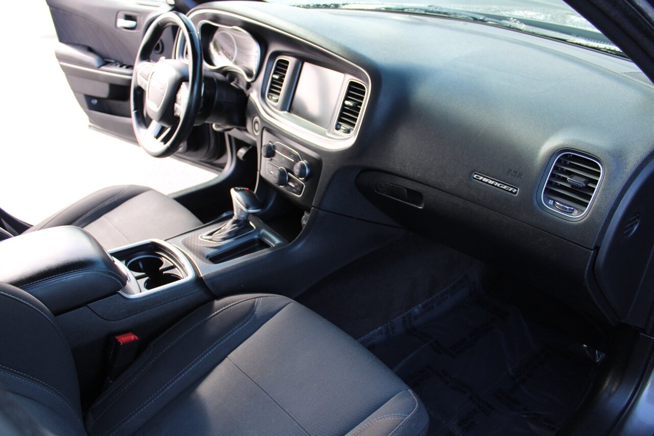 2016 Dodge Charger R/T - Photo 17 - Reno, NV 89511