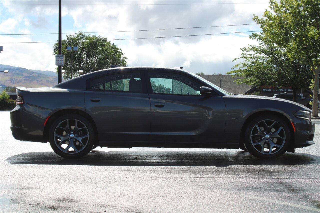 2016 Dodge Charger R/T - Photo 10 - Reno, NV 89511