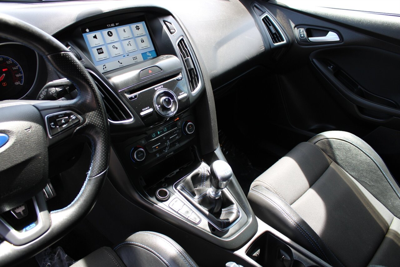2016 Ford Focus RS - Photo 22 - Reno, NV 89511