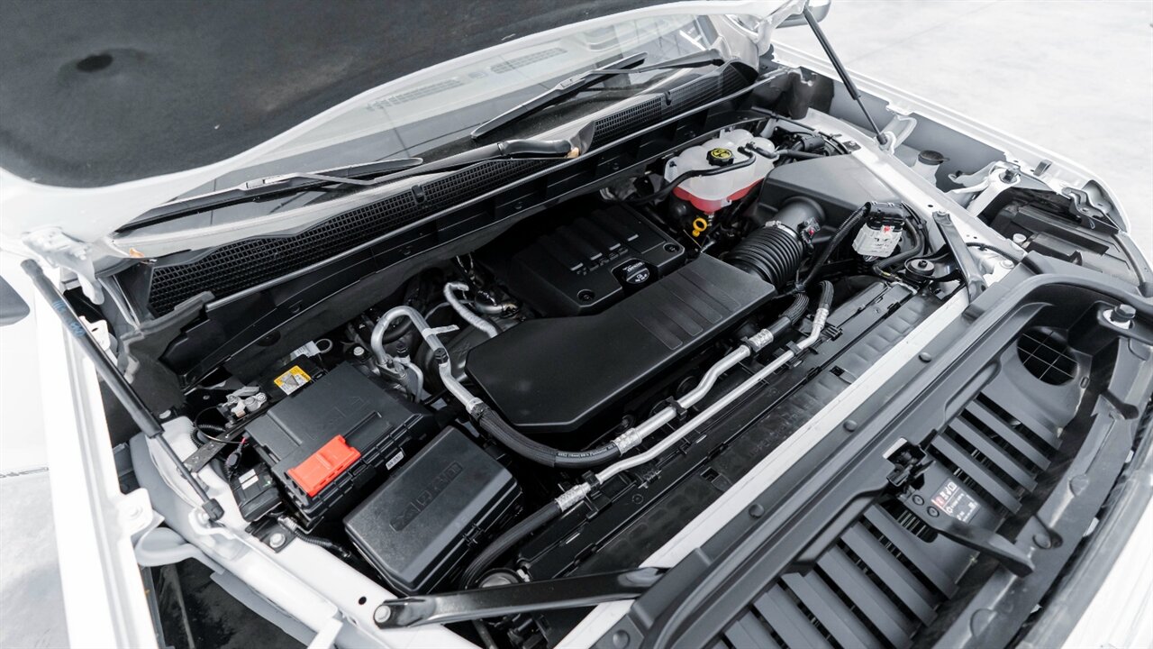 2024 GMC Sierra 1500 SLE   - Photo 14 - Reno, NV 89511