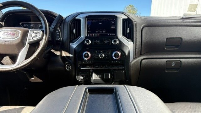 2019 GMC Sierra 1500 SLT   - Photo 15 - Reno, NV 89511