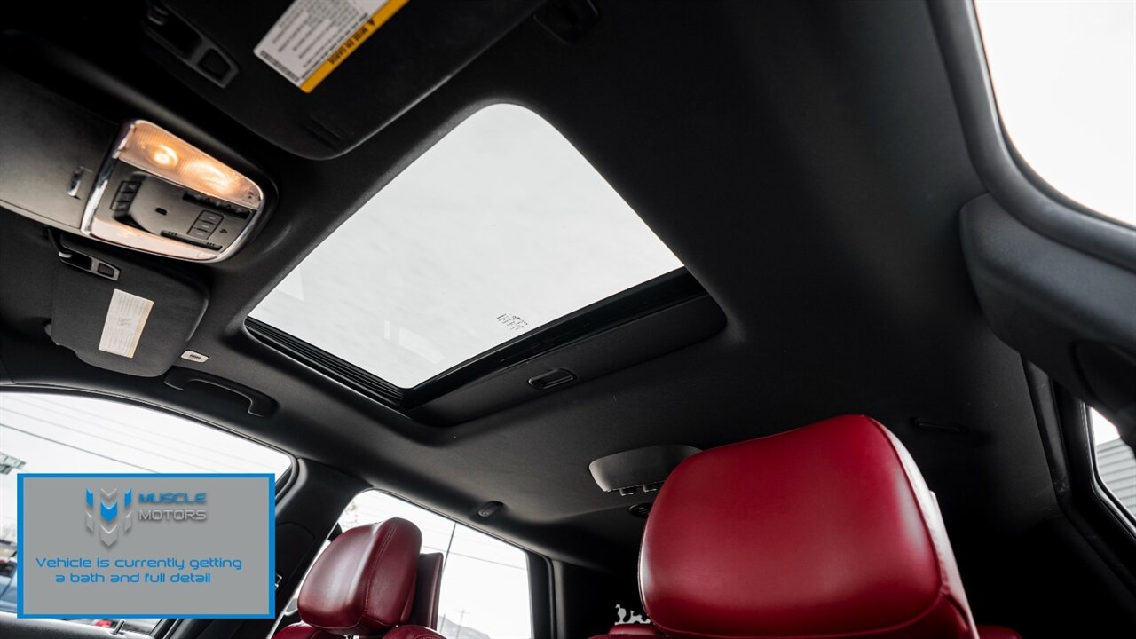 2018 Dodge Durango R/T   - Photo 17 - Reno, NV 89511