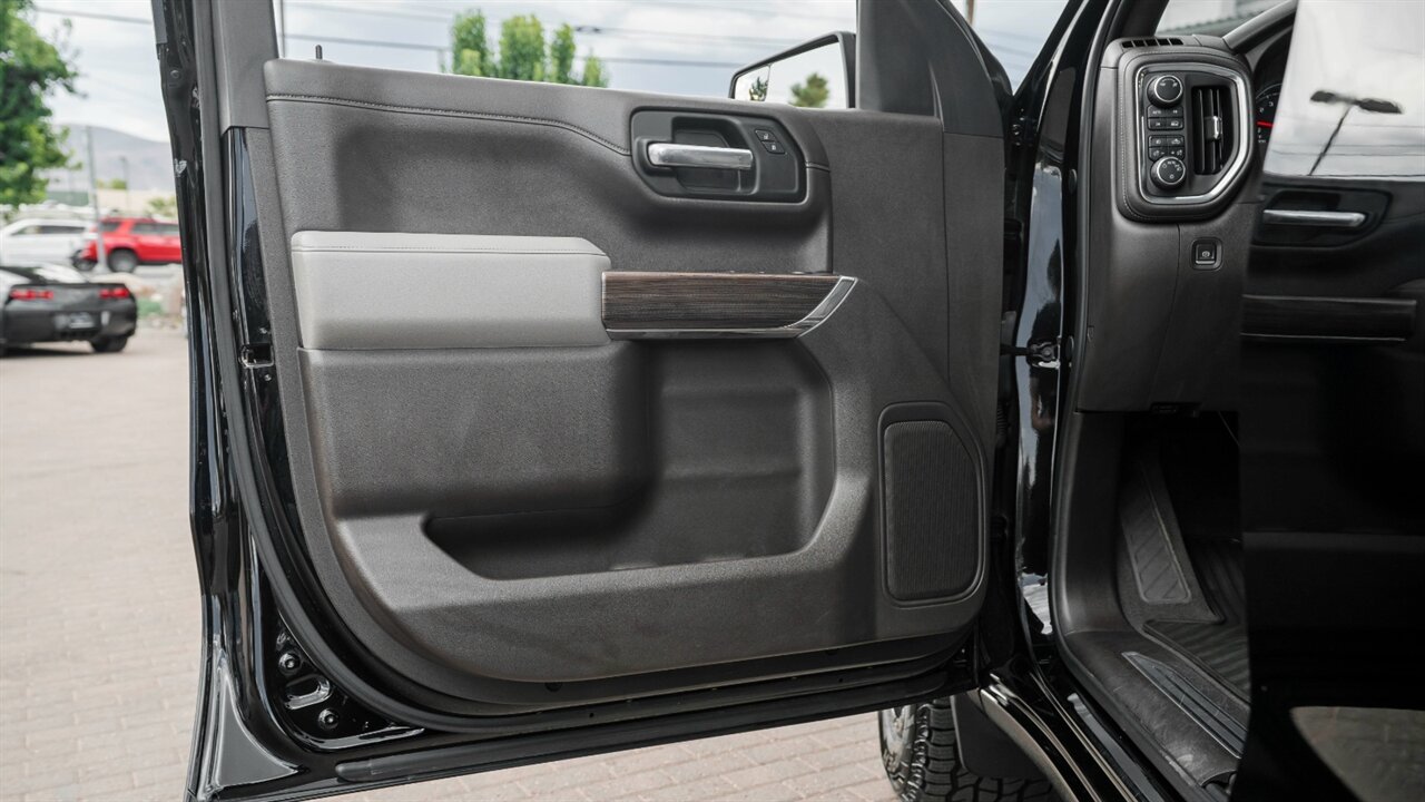 2019 Chevrolet Silverado 1500 RST - Photo 25 - Reno, NV 89511