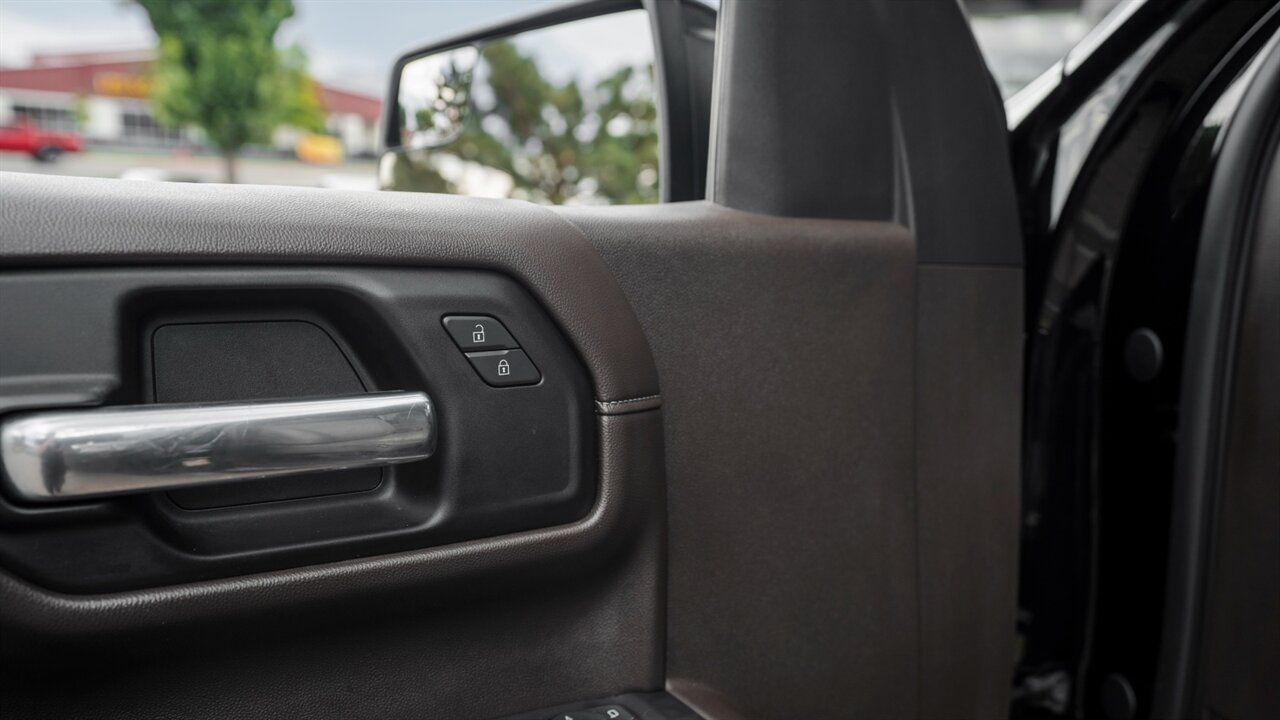 2019 Chevrolet Silverado 1500 RST - Photo 26 - Reno, NV 89511