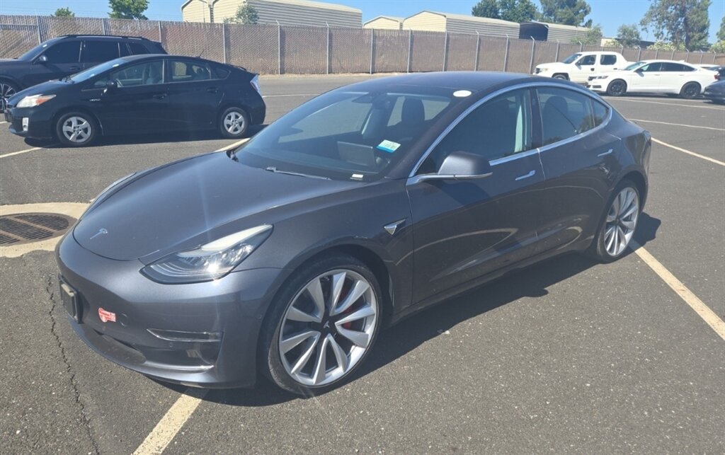 2018 Tesla Model 3 Long Range - Photo 5 - Reno, NV 89511