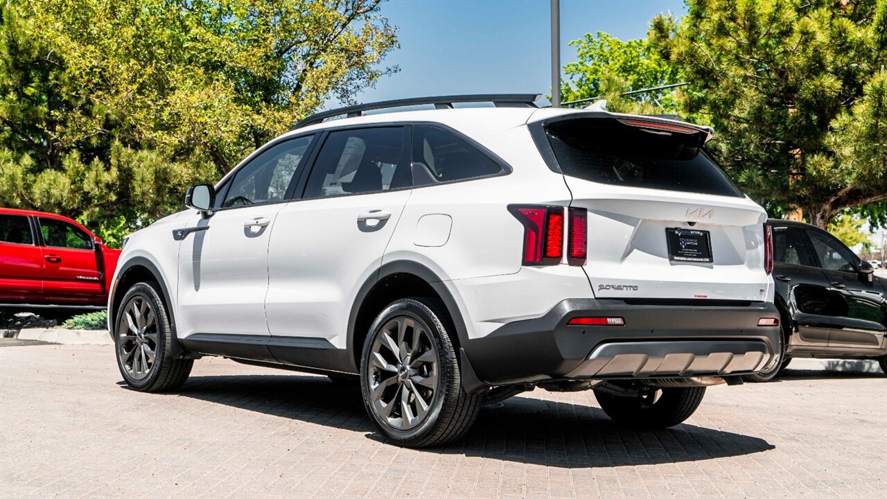 2023 Kia Sorento X-Line EX   - Photo 2 - Reno, NV 89511