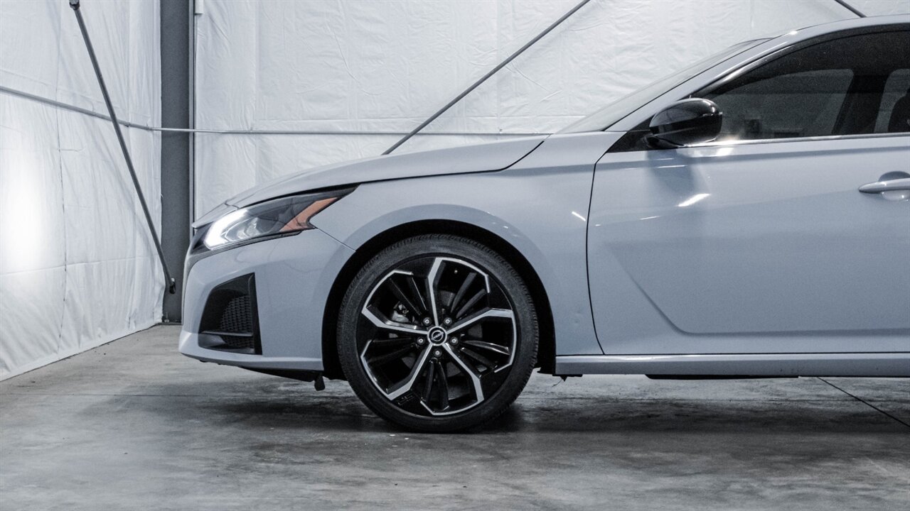 2023 Nissan Altima 2.5 SR - Photo 13 - Reno, NV 89511