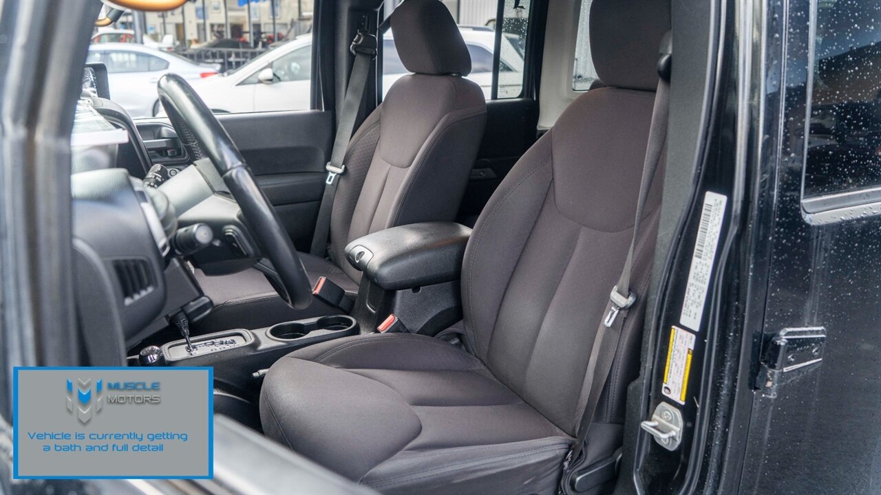 2014 Jeep Wrangler Unlimited Sport   - Photo 9 - Reno, NV 89511