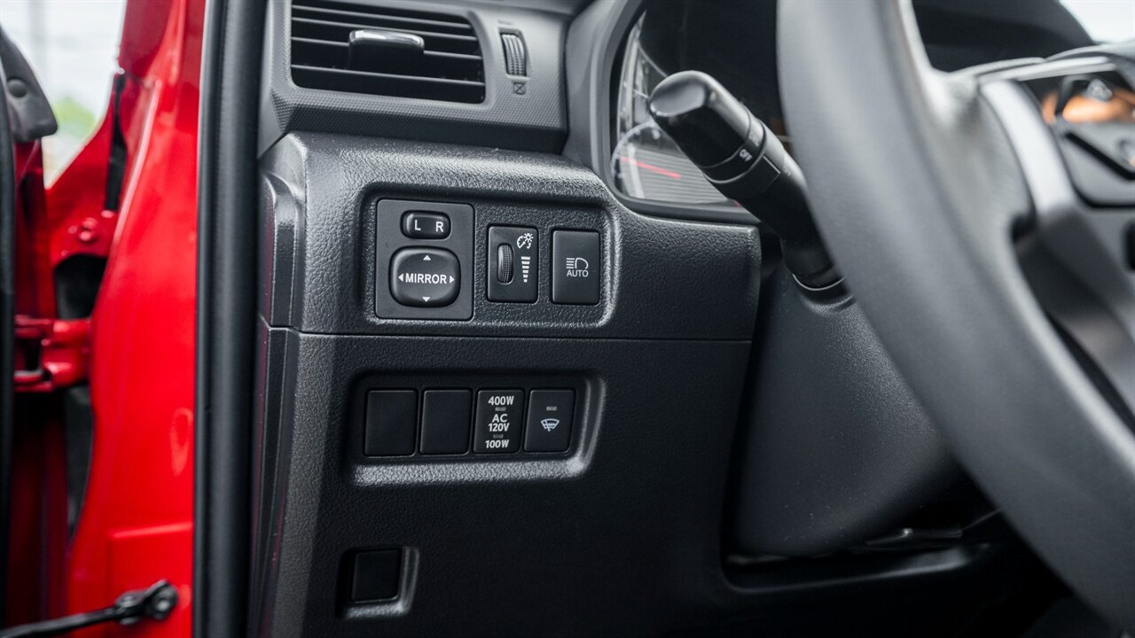 2022 Toyota 4Runner SR5 Premium - Photo 21 - Reno, NV 89511
