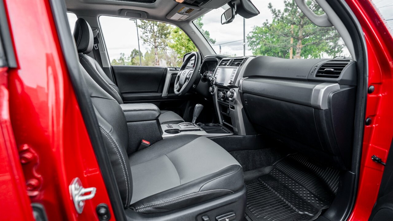 2022 Toyota 4Runner SR5 Premium - Photo 17 - Reno, NV 89511