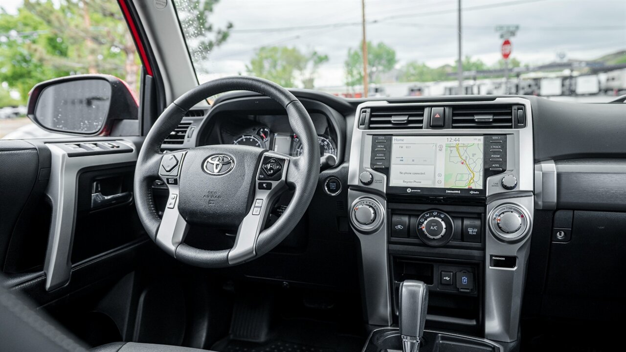 2022 Toyota 4Runner SR5 Premium - Photo 15 - Reno, NV 89511