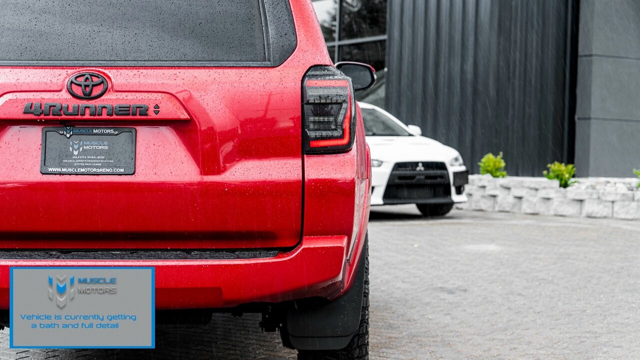 2022 Toyota 4Runner SR5 Premium - Photo 10 - Reno, NV 89511