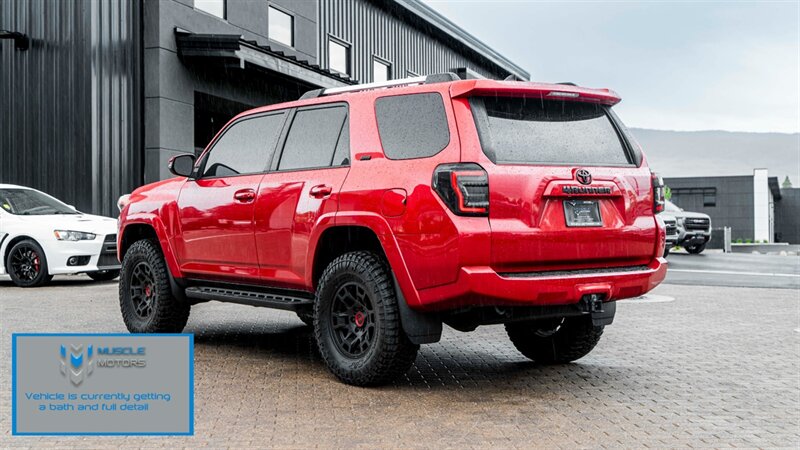 2022 Toyota 4Runner SR5 Premium  