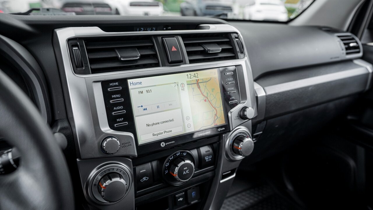 2022 Toyota 4Runner SR5 Premium - Photo 27 - Reno, NV 89511