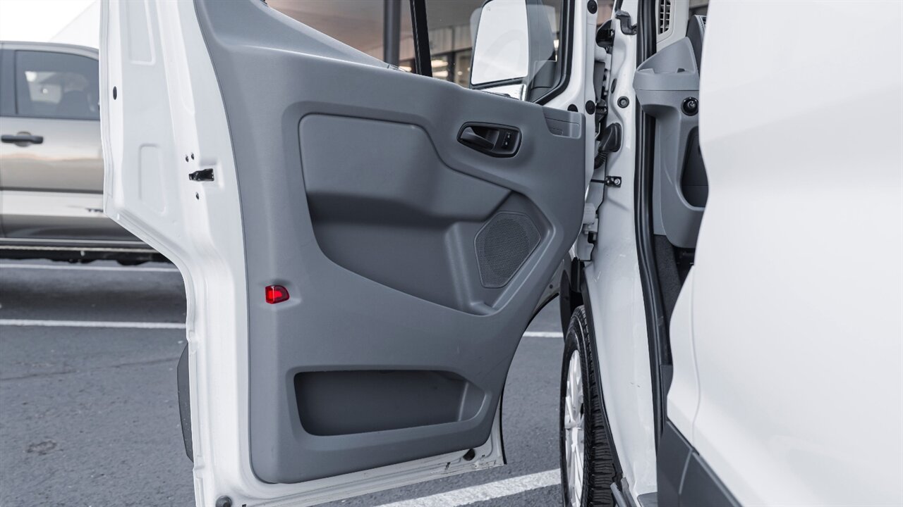 2017 Ford Transit XLT   - Photo 20 - Reno, NV 89511