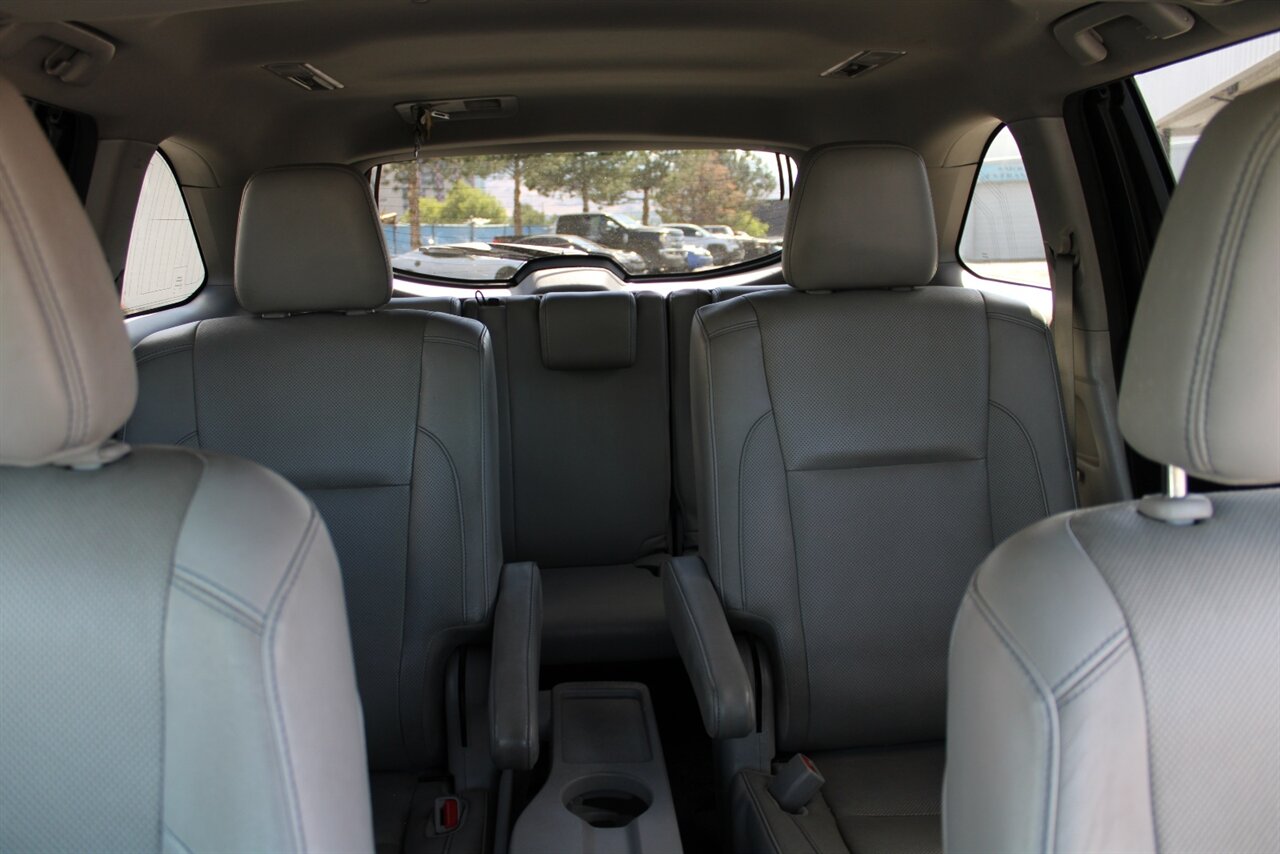 2017 Toyota Highlander Limited - Photo 31 - Reno, NV 89511