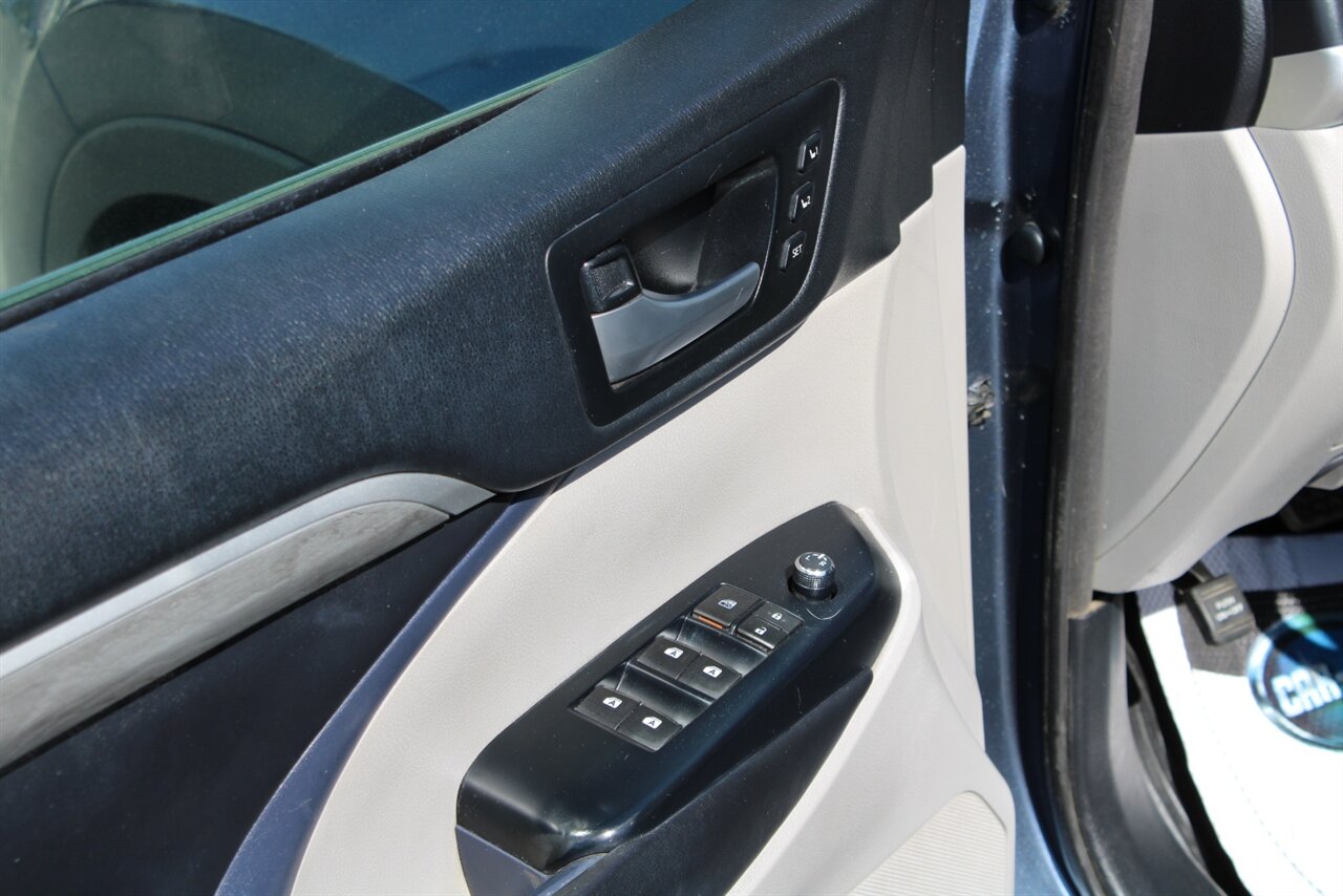 2017 Toyota Highlander Limited - Photo 32 - Reno, NV 89511